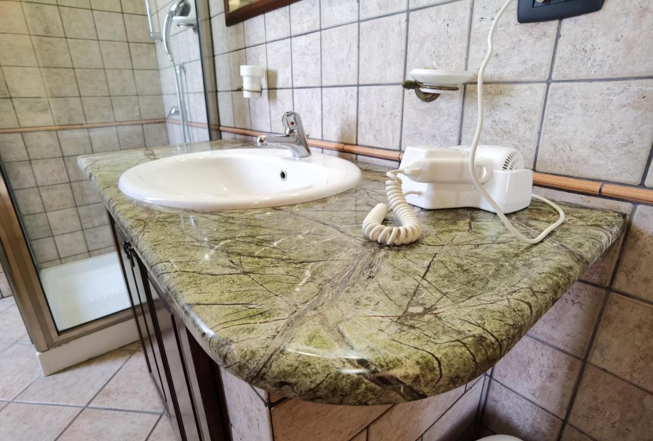 Bed and Breakfast Le Grotte Riposto Exterior foto