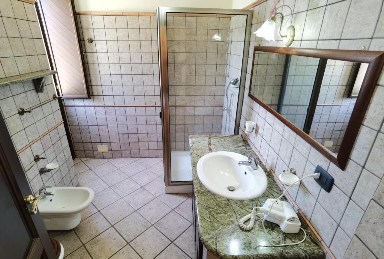 Bed and Breakfast Le Grotte Riposto Exterior foto