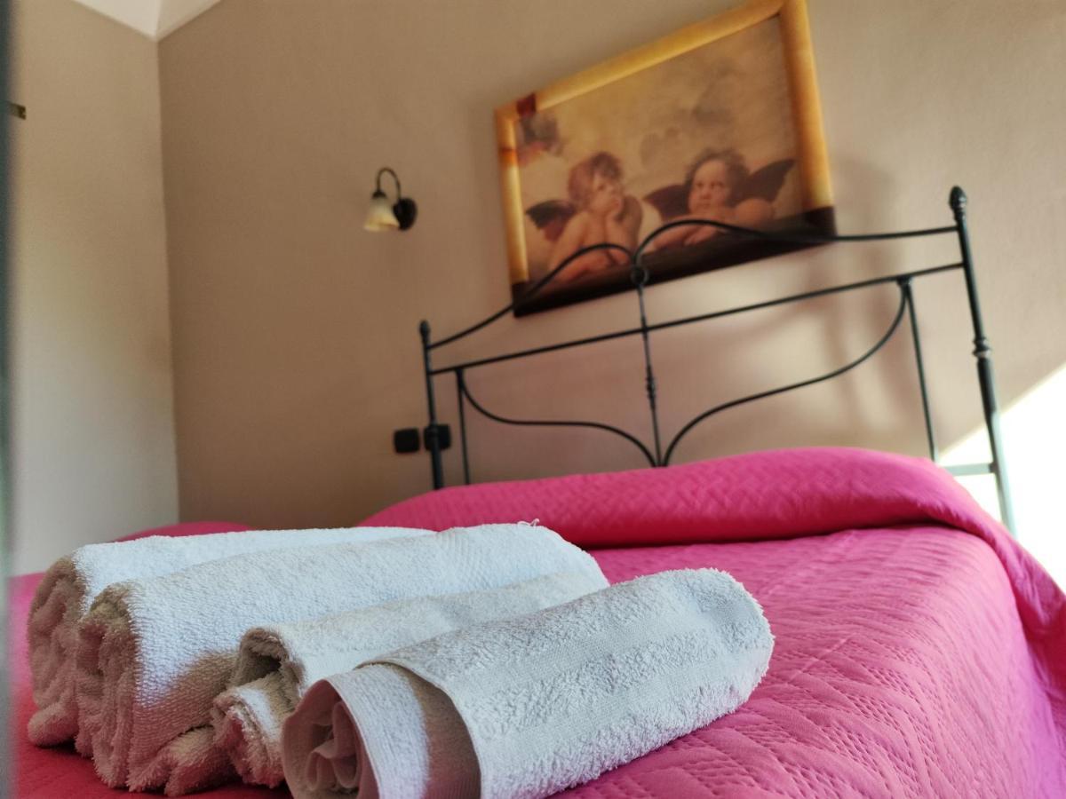 Bed and Breakfast Le Grotte Riposto Exterior foto